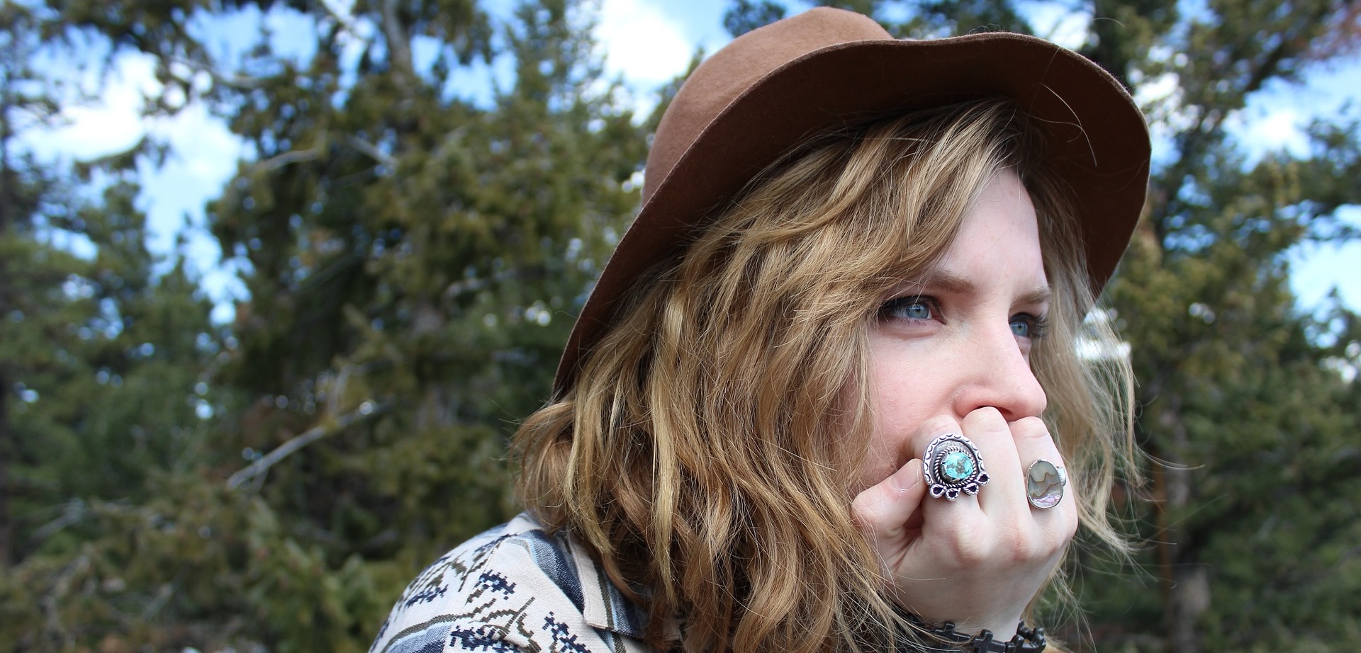 Nach-Denken beschränkt Dich – FEEL befreit Dich